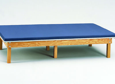 21  Extra Height for Mat Table (option for 10025B C D)