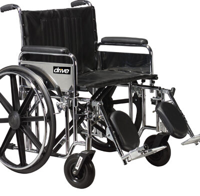 Wheelchair Bariatric 20  Wide w/Rem Desk Arms  S/F